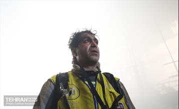 آتش‌سوزی انبار لوازم موتورسیکلت 10