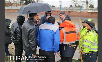 بازدید مدیران شهری از لایروبی و رسوب زدایی شبکه جمع آوری آبهای سطحی 8