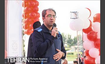 همایش زنگ تحرک و جشنواره بادبادک ها در میدان آزادی 15