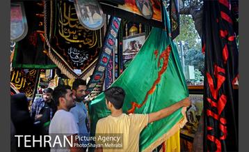 بازار سیاهه فروشی در آستانه ماه محرم 15