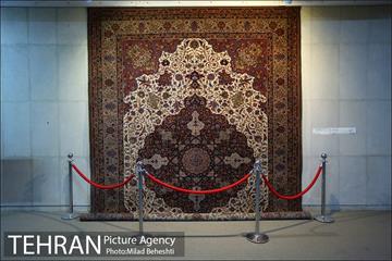 موزه فرش ایران‎ 12