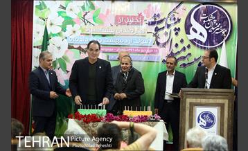 جشن تولد هنرمندان پیشکسوت متولد اردیبهشت و خرداد‎ 17