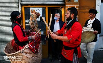 آئین های پیشواز نوروز در کوچه های بهاری بهشتی محله قدیمی زرگنده 2