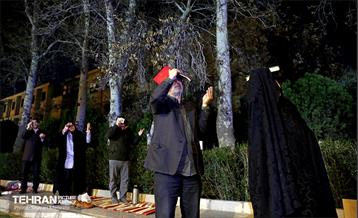 احیای شب 19 رمضان در دانشگاه تهران 4