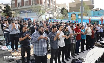 نماز عید سعید فطر در مصلای تهران 43