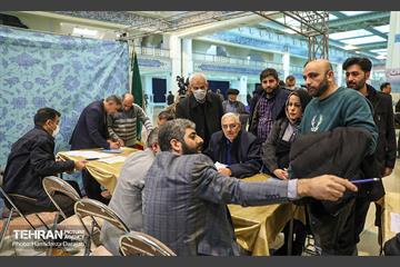 میز خدمت سازمان بازرسی شهرداری تهران در نماز جمعه 16