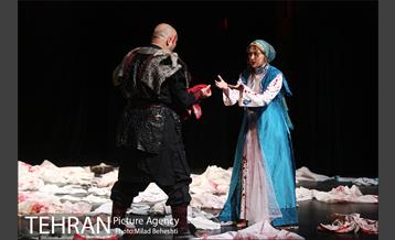 نمایش مروارید‎ 6