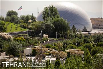 نمایشگاه دستاوردهای دفاع مقدس و مقاومت 10