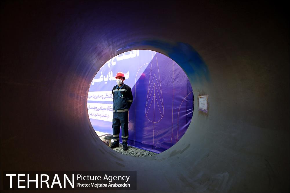 آیین بهره برداری از پروژه های مدیریت سیلاب در غرب تهران  4