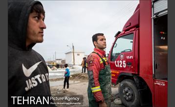 عملیات تخلیه آب از محلات گمیشان 27