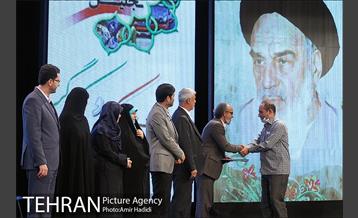 مراسم تجلیل از کارگران نمونه شهرداری تهران 19