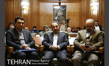 جلسه شورای شهر با حضور شهردار تهران 29