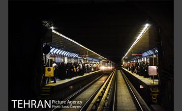 خدمات‌رسانی مترو تهران به نمازگزاران عیدسعیدفطر 24