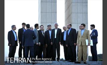 بازدید مهندس افشانی شهردار تهران از مجموعه باغ کتاب 35