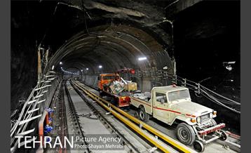شبگردی اصحاب رسانه در خط 7 مترو تهران 17