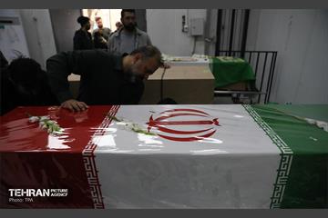 وداع با پیکر شهدای حافظان نظم و امنیت 61