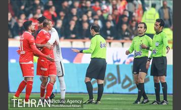 دیدار تیم‌های فوتبال پرسپولیس - استقلال خوزستان 24