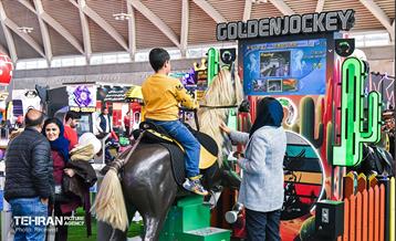 افتتاح نمایشگاه صنعت تفریحات و شهربازی در شهر آفتاب 10