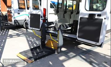 بـازدید شهردار تهران از اتوبوس‌های برقی و ون‌های ویژه جانبازان و معلولان 14