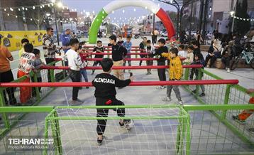 ویژه برنامه «مهمونی شهر» در باغ‌راه حضرت زهرا(س) - 3 44