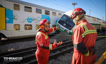 برخورد دو رام قطار در ایستگاه چیتگر مترو تهران 6