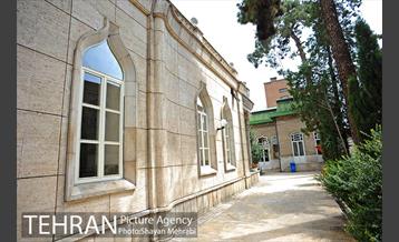 نیایشگاه آدریان تهران 9