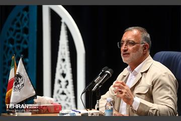 سخنرانی شهردار تهران در دانشگاه الزهرا(س)