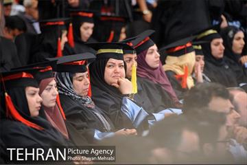 نخستین جشن فارغ التحصیلی ادوار دانشکده خبر 13