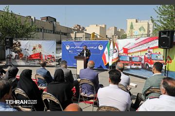 آیین کلنگ‌زنی ایستگاه آتش‌نشانی 8