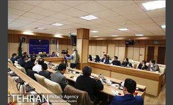 نشست رئیس مرکز ارتباطات با مدیران روابط عمومی مناطق 22 گانه تهران 2