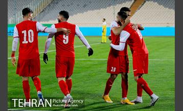 دیدار تیم های فوتبال پرسپولیس و فولاد خوزستان 3