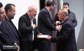 اختتامیه دومین کنگره شعر و داستان روایت پایداری 7