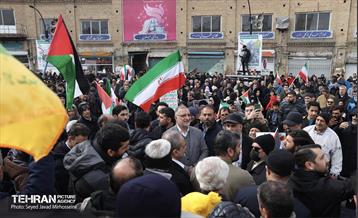 حضور و سخنرانی دکتر علیرضا زاکانی در اجتماع مردم زنجان در مراسم راهپیمایی ۲۲ بهمن 10