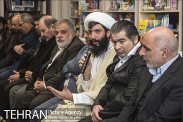 مراسم کاشت نهال به نام و یاد مشاهیر شهرری‎ 2