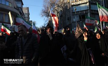 اجتماع مردمی در اربعین رهبر شهید انقلاب - 3 21
