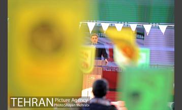 در آغاز چهلمین فجر انقلاب، آیین اهتزاز بزرگترین پرچم مقدس کشورمان با حضور شهردار تهران 22