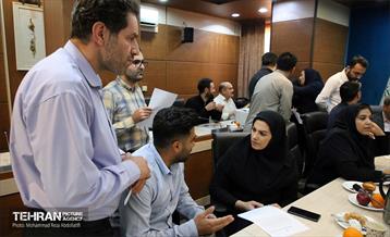 بازدید مدیر اداره کل سرمایه انسانی از سازمان زیباسازی 13