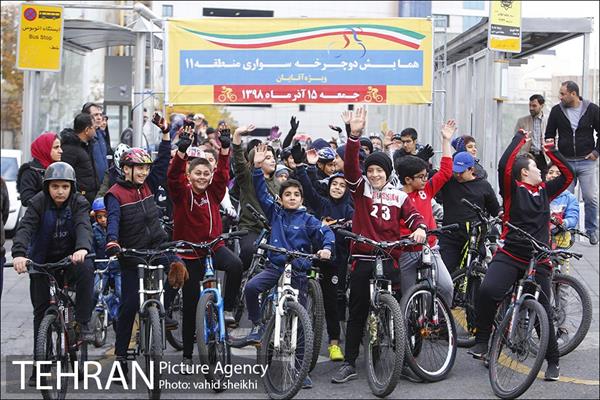 همایش دوچرخه سواری دانش آموزان در منطقه 11 6