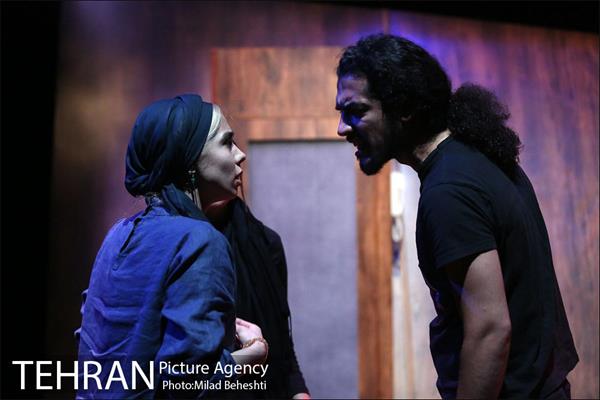 نمایش ... و چند داستان دیگر‎ 20