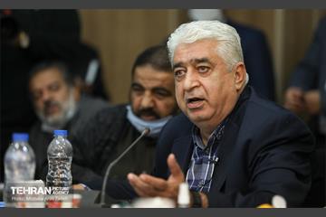 دیدار شهردار تهران با نخبگان و خانواده های شهدای منطقه 14
