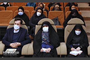 نشست هم اندیشی بانوان منطقه 5 شهرداری تهران 6