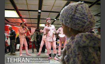 اجراهای خیابانی کمپین از خودمان شروع کنیم 5