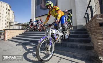 رانـد نهایی مسابقات قهرمانی موتور تریال  2