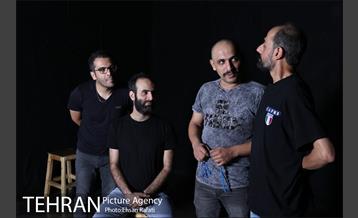 تمرین نمایش شش و بش به کارگردانی جواد روشن 8