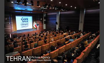 اختتامیه ششمین دوسالانه مجسمه های تهران با حضور دکتر حناچی شهردار محترم تهران 40