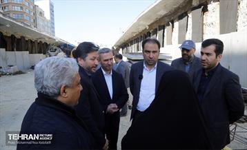 بازدید معاون فنی و عمرانی از پروژه‌های عمرانی منطقه ۵ 28