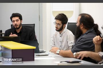 سومین روز داوری محصولات ارائه شده به کندو 1