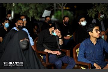 مراسم رونمایی مستند "دستمال سرخ‌ها" 17