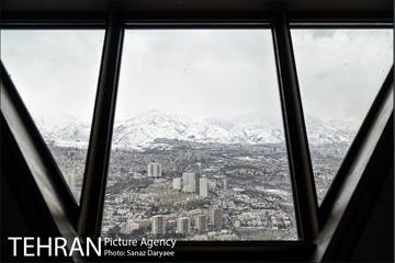 بازدید خبرنگاران و اصحاب رسانه از باغ موزه قصر و برج میلاد‎ 19