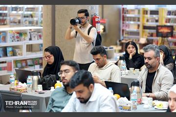 نشست خبری مشترک سخنگوی شهرداری تهران و مدیرعامل باغ کتاب تهران 29